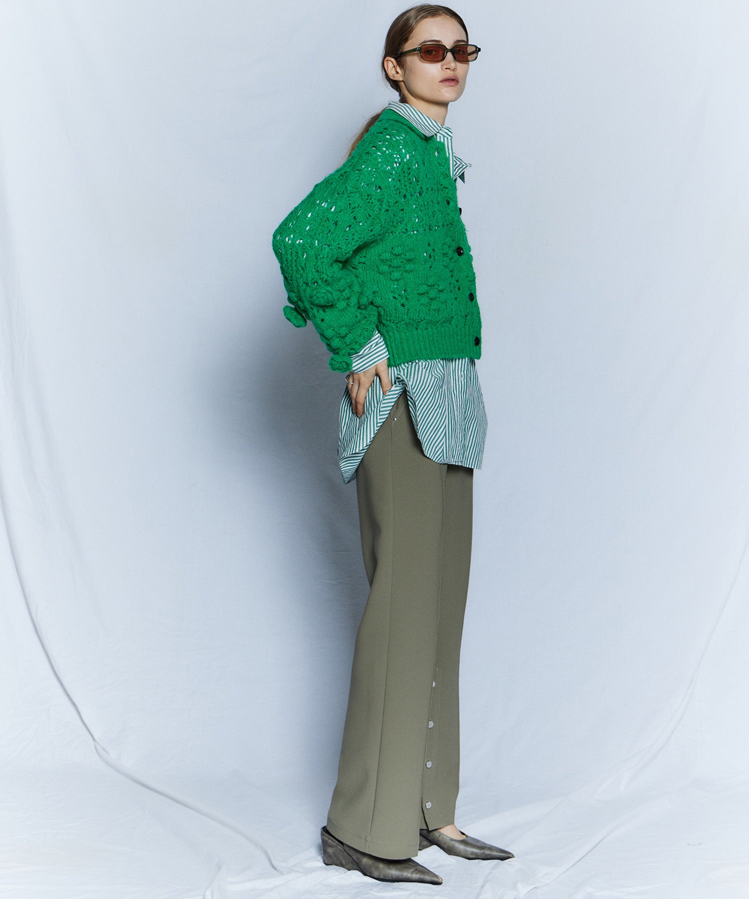 【26WINTER COLLECTION】Double Cloth Button-Slit Flare Pants
