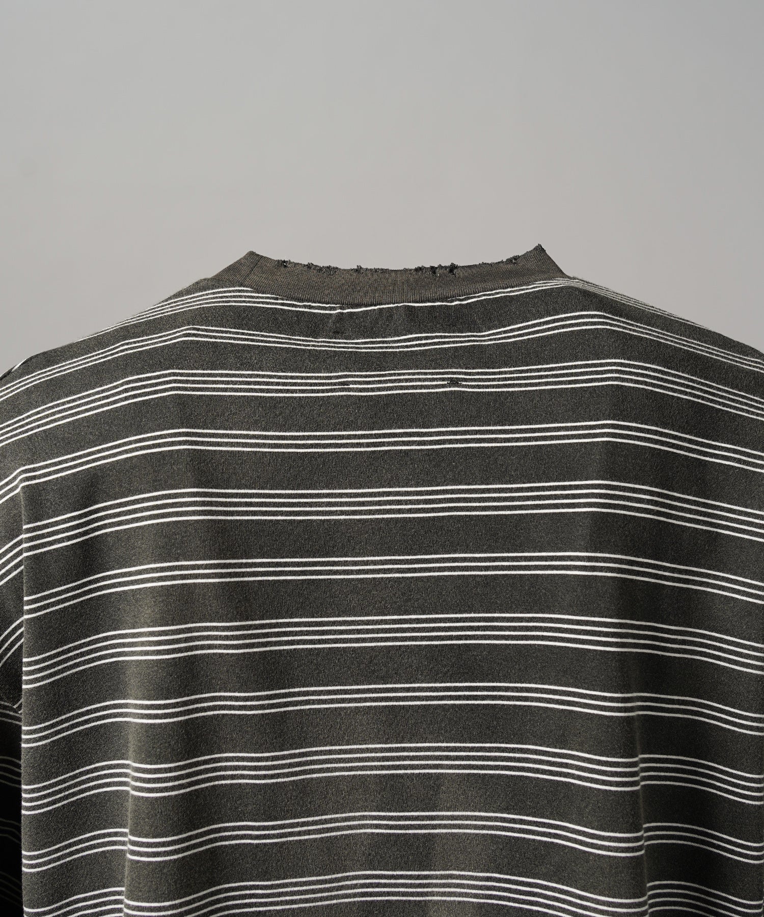[26AW PRE-ORDER] Cotton Balfa Lace Prime Over Henley Neck Long Sleeve Knit T-shirt