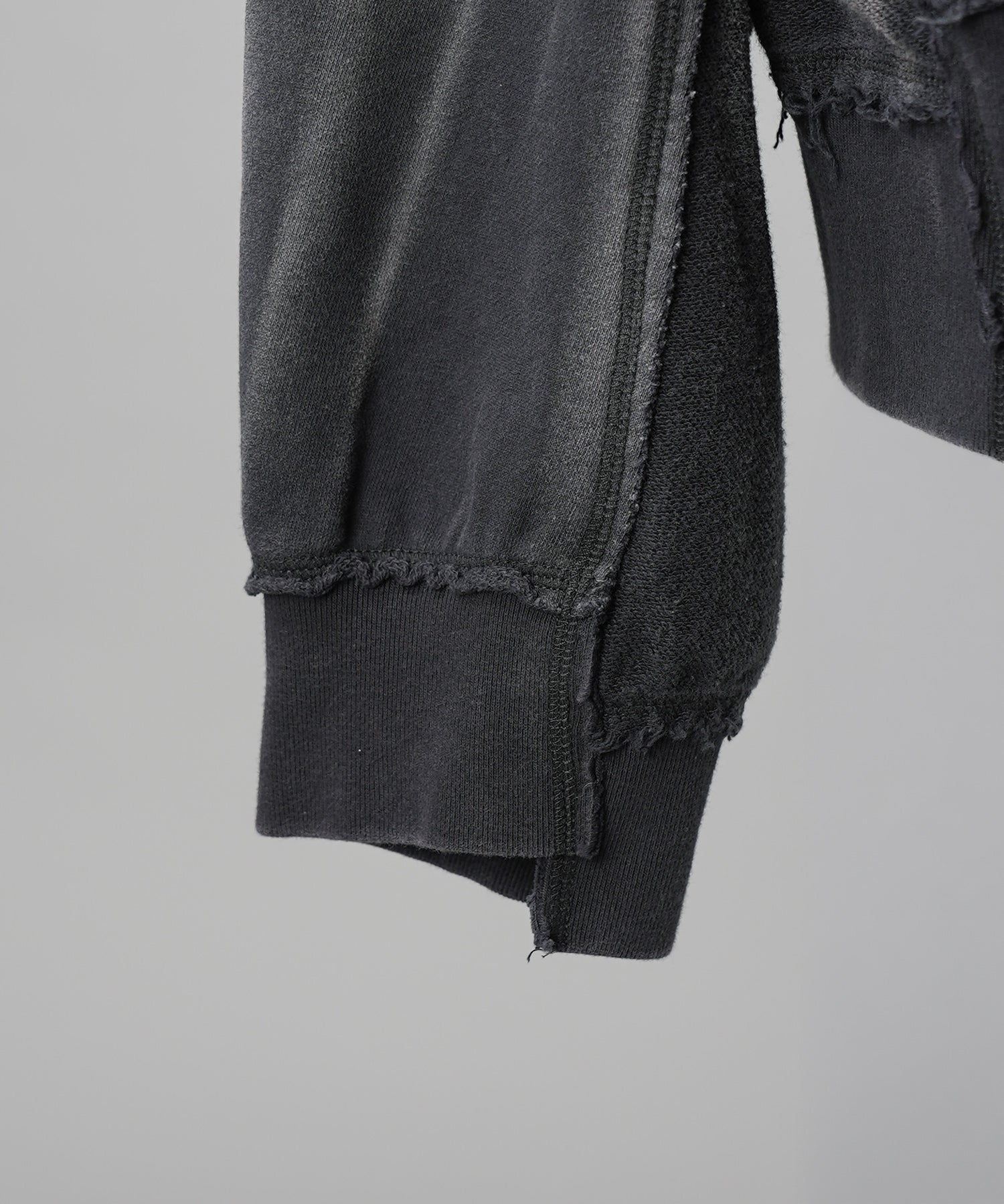 [26AW PRE-ORDER] Cotton Balfa Lace Prime Over Henley Neck Long Sleeve Knit T-shirt