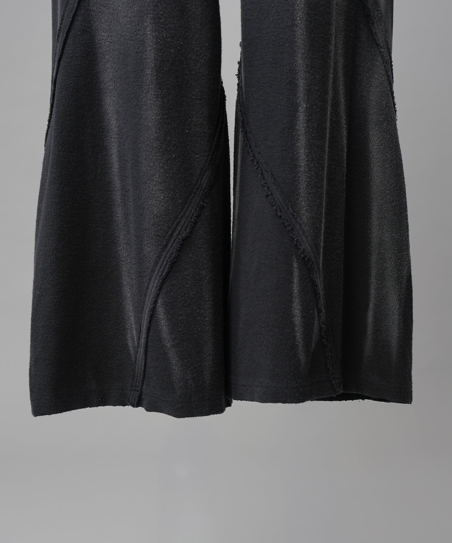 【26AW PRE-ORDER】페이드 인 사이드 아웃 프라임 와이드 3D 전환 스웨트 팬츠