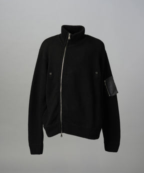 【26AW PRE-ORDER】アシンメトリーフロントジップMA-1ディティールプライムオーバードライバーズニット