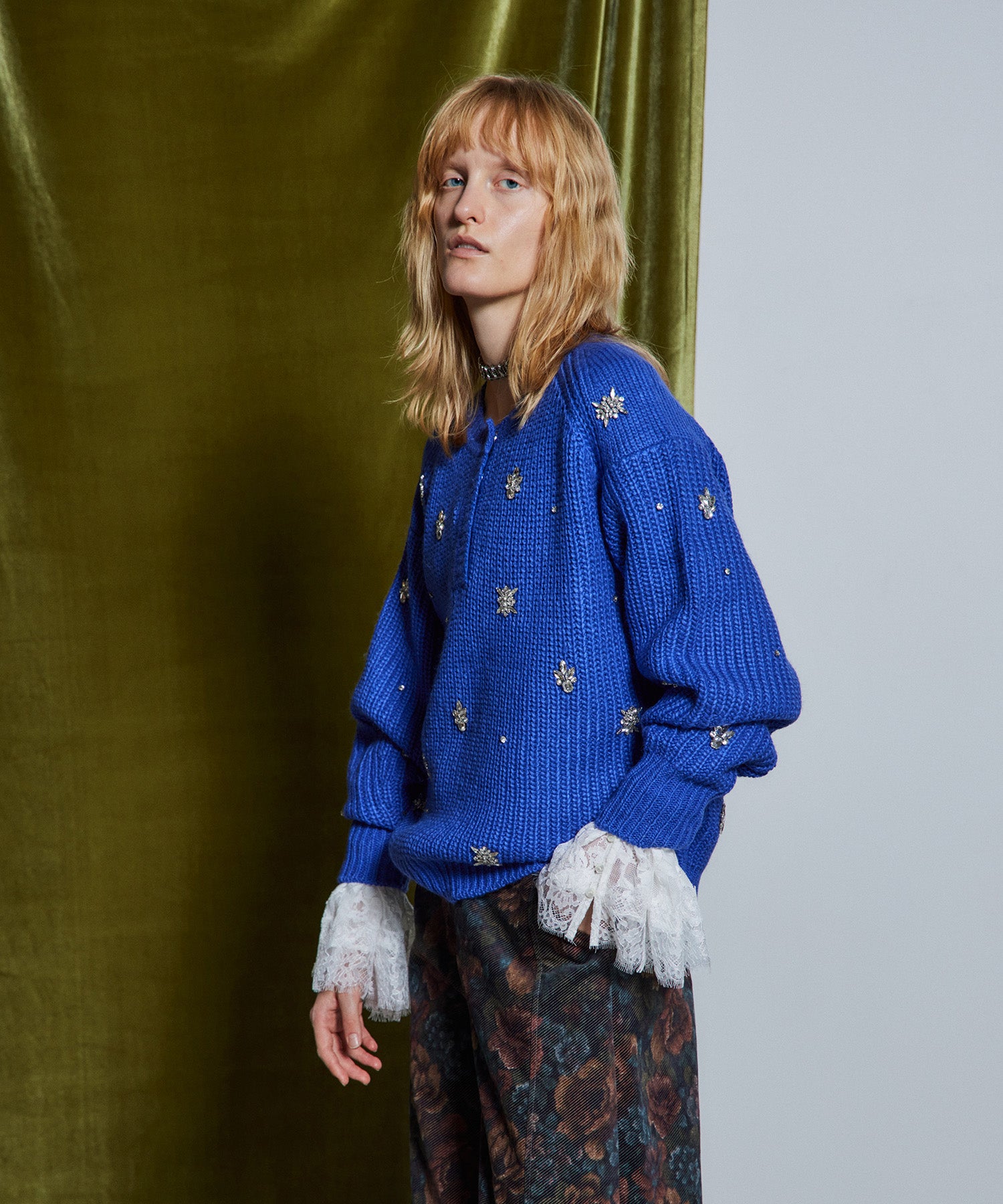 【26WINTER COLLECTION】Bijou Henley Neck Knit Top