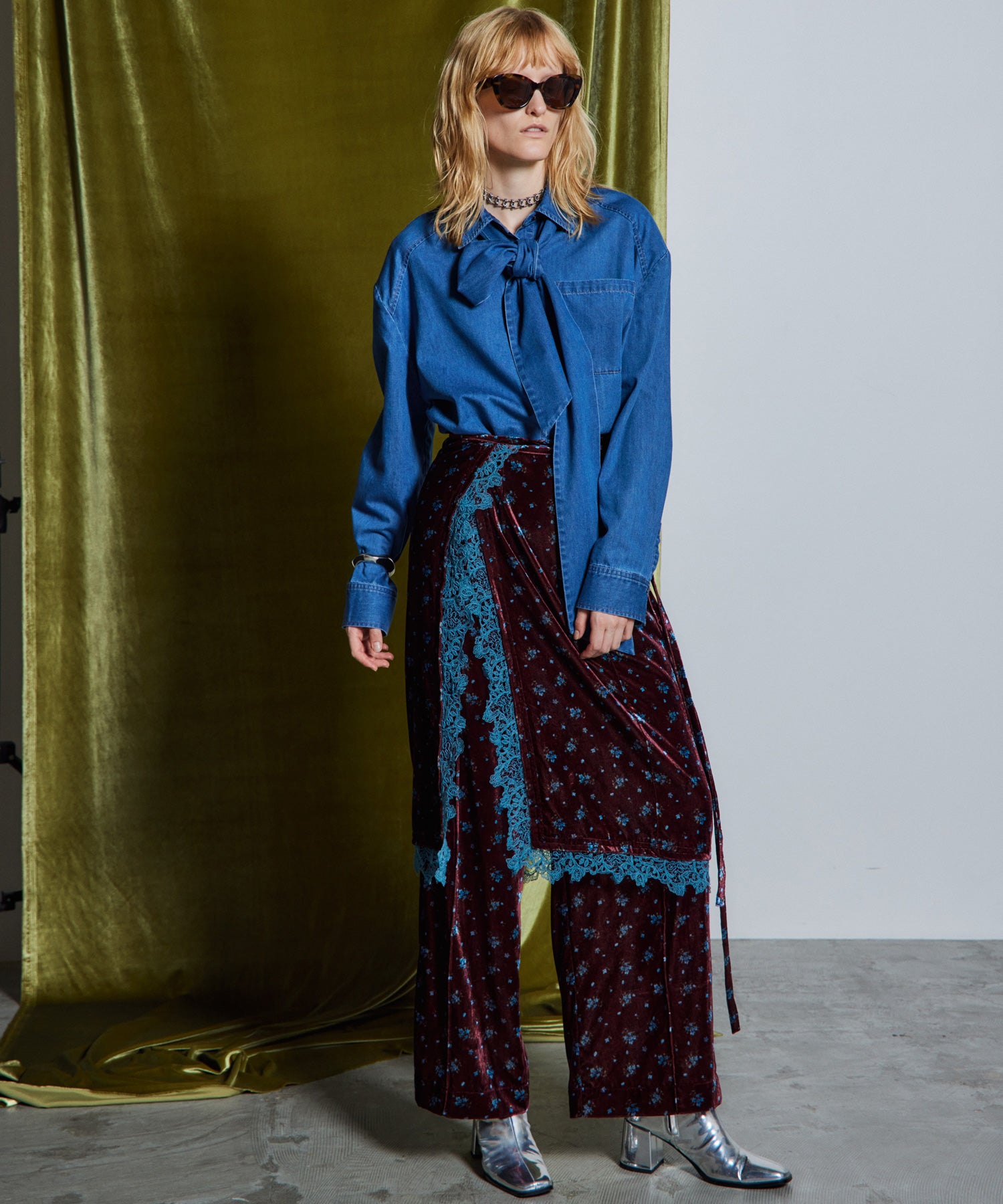 【26WINTER PRE-ORDER】Lace-Trim Velour Wrap Skirt Pants