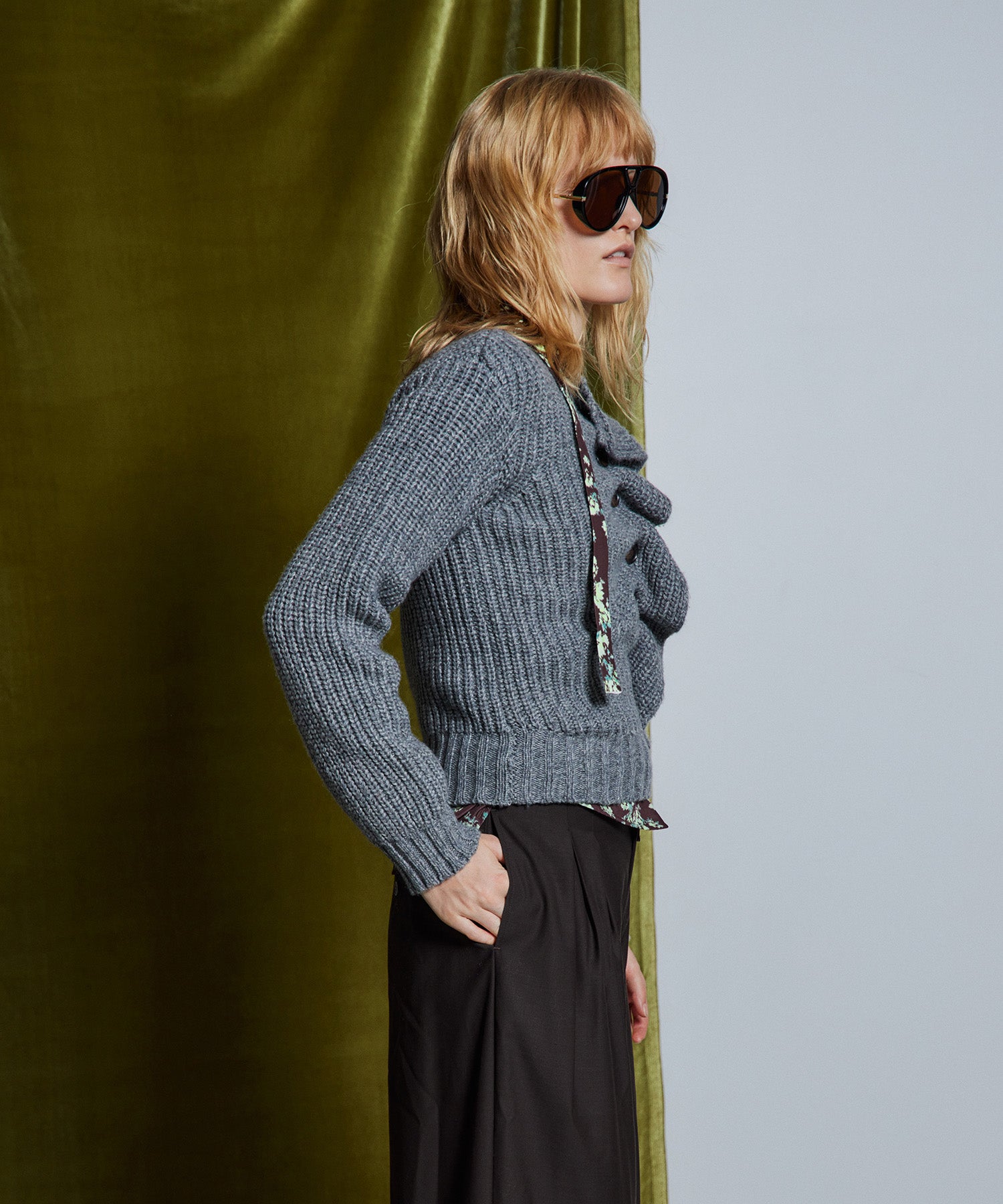 【26WINTER PRE-ORDER】Asymmetrical Frill Cardigan
