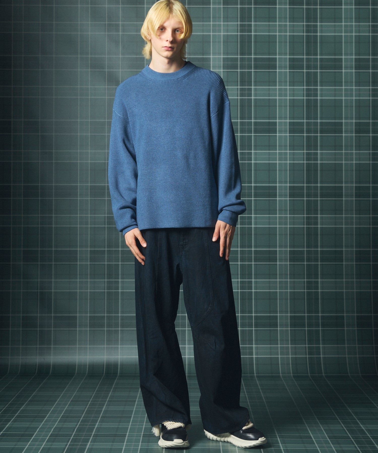 C/A Prime-Over Pullover Crew Neck Knit