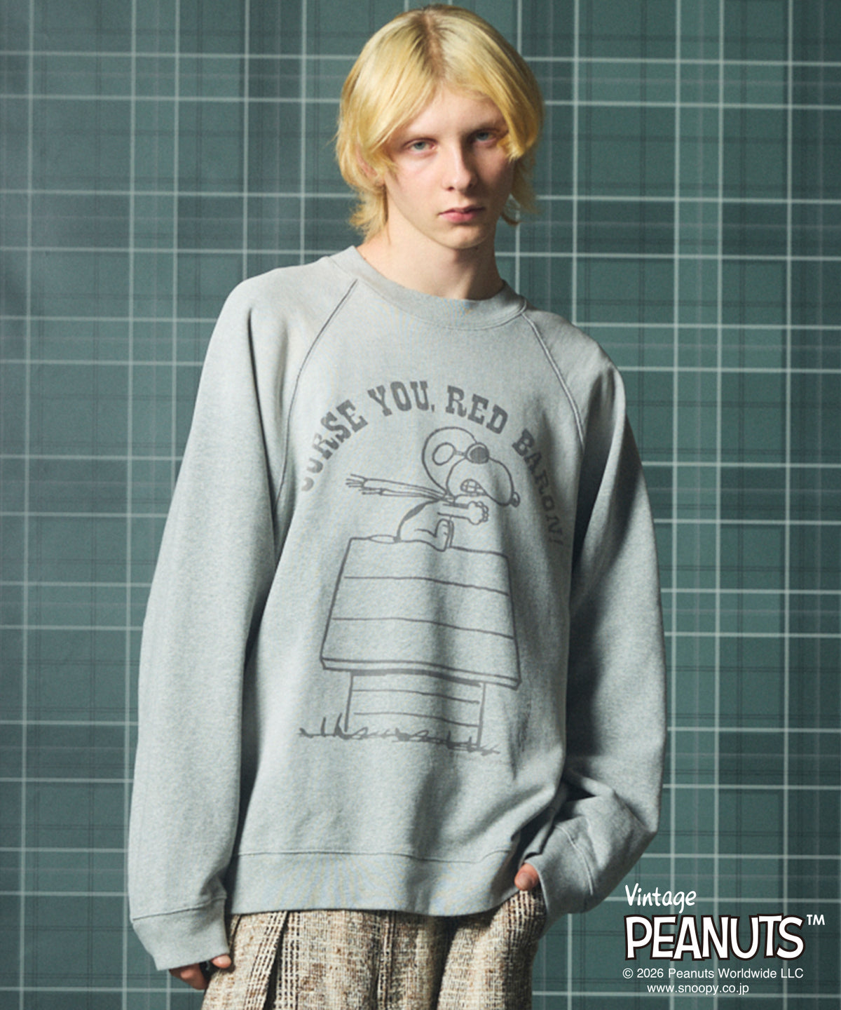 [26AW PRE-ORDER] "PEANUTS" - CHOCKS - Prime over crew neck sweatshirt