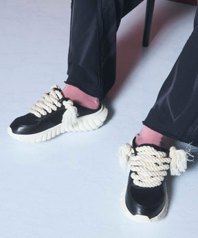 [SPECIAL SHOES FACTORY COLLABORATION] Plain Toe With Open Lacing Flat Slip-ons