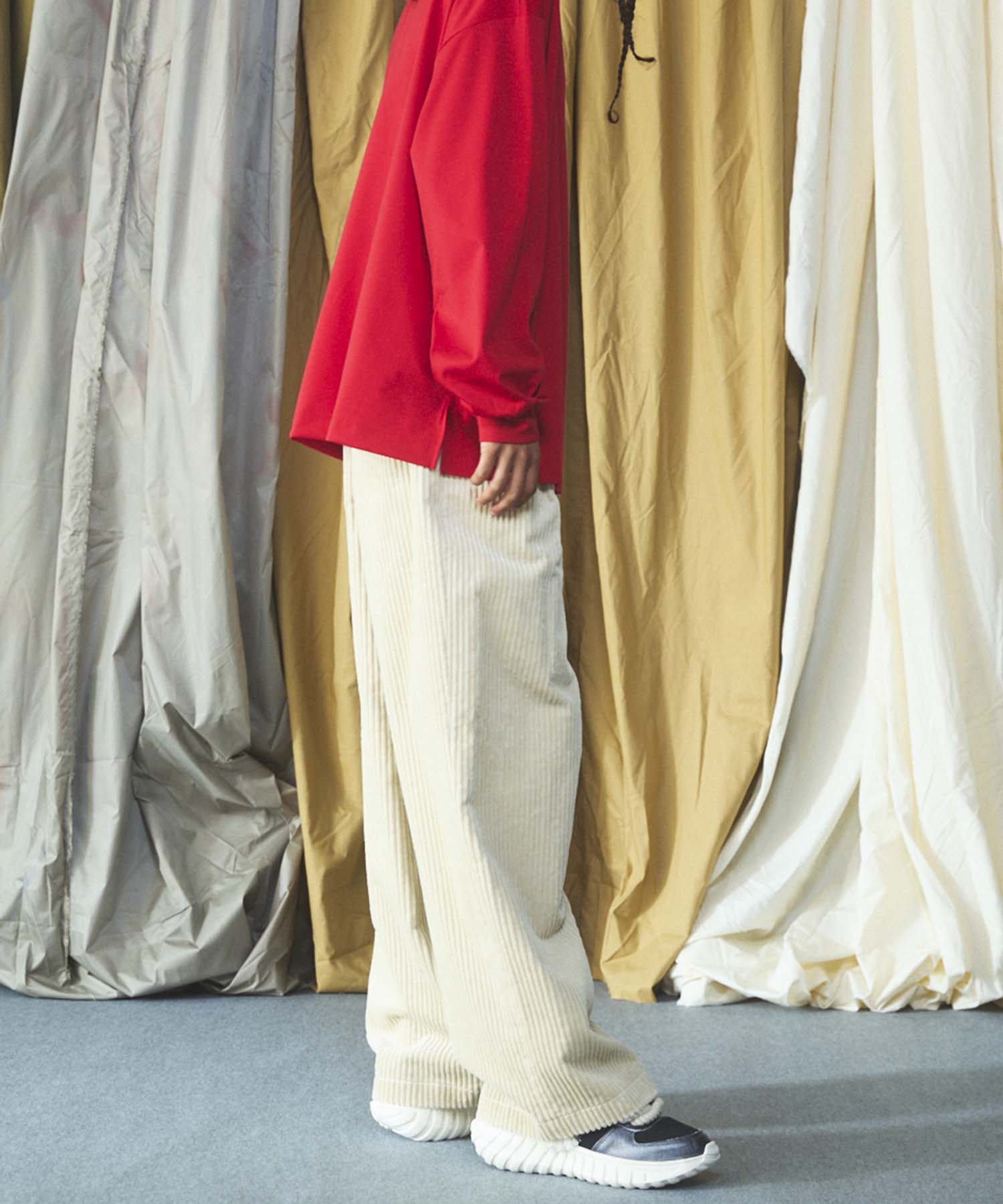 Wide-Wale Corduroy One-Tuck Pants