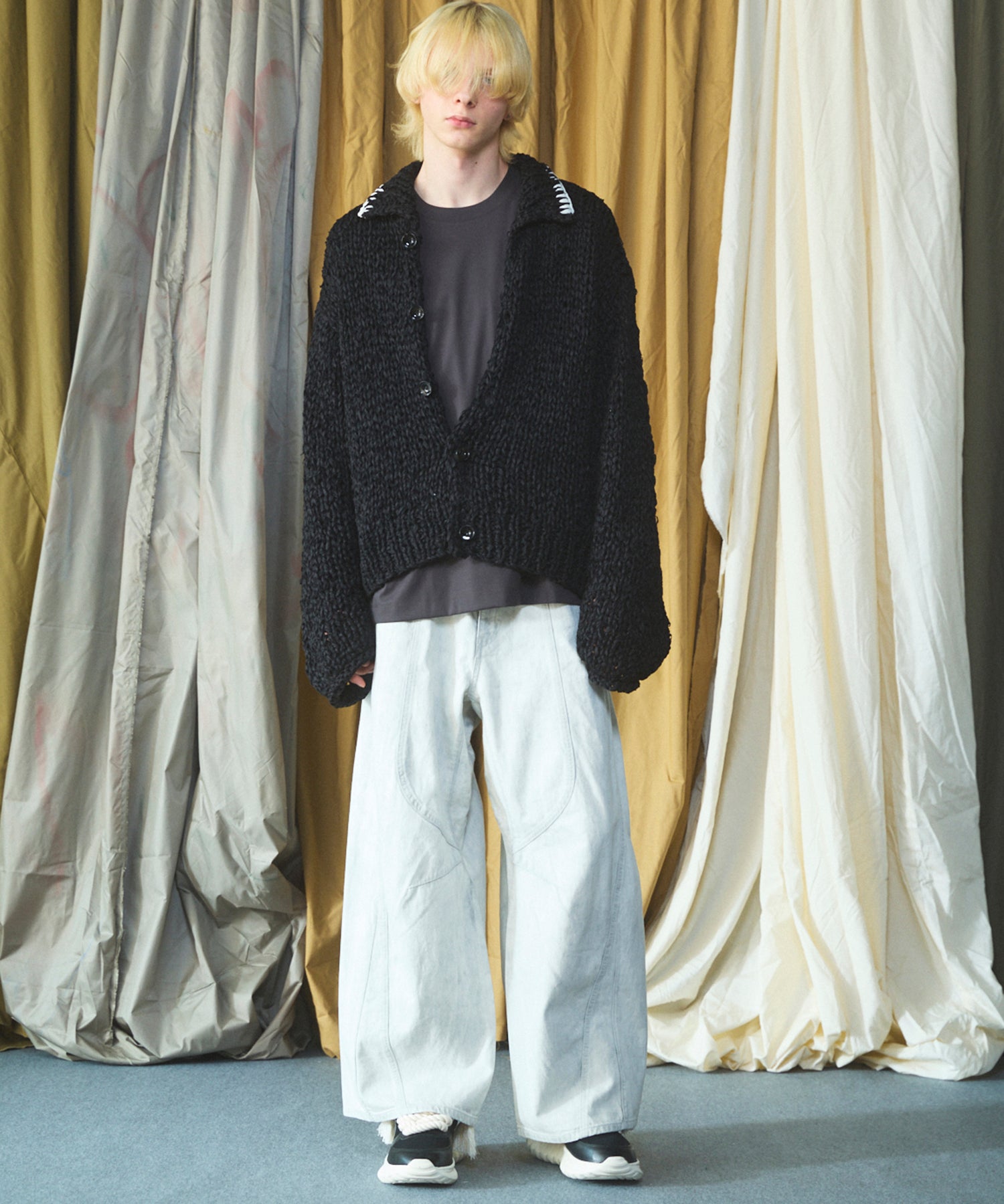 Three-Dimensional Cutting Denim Pants