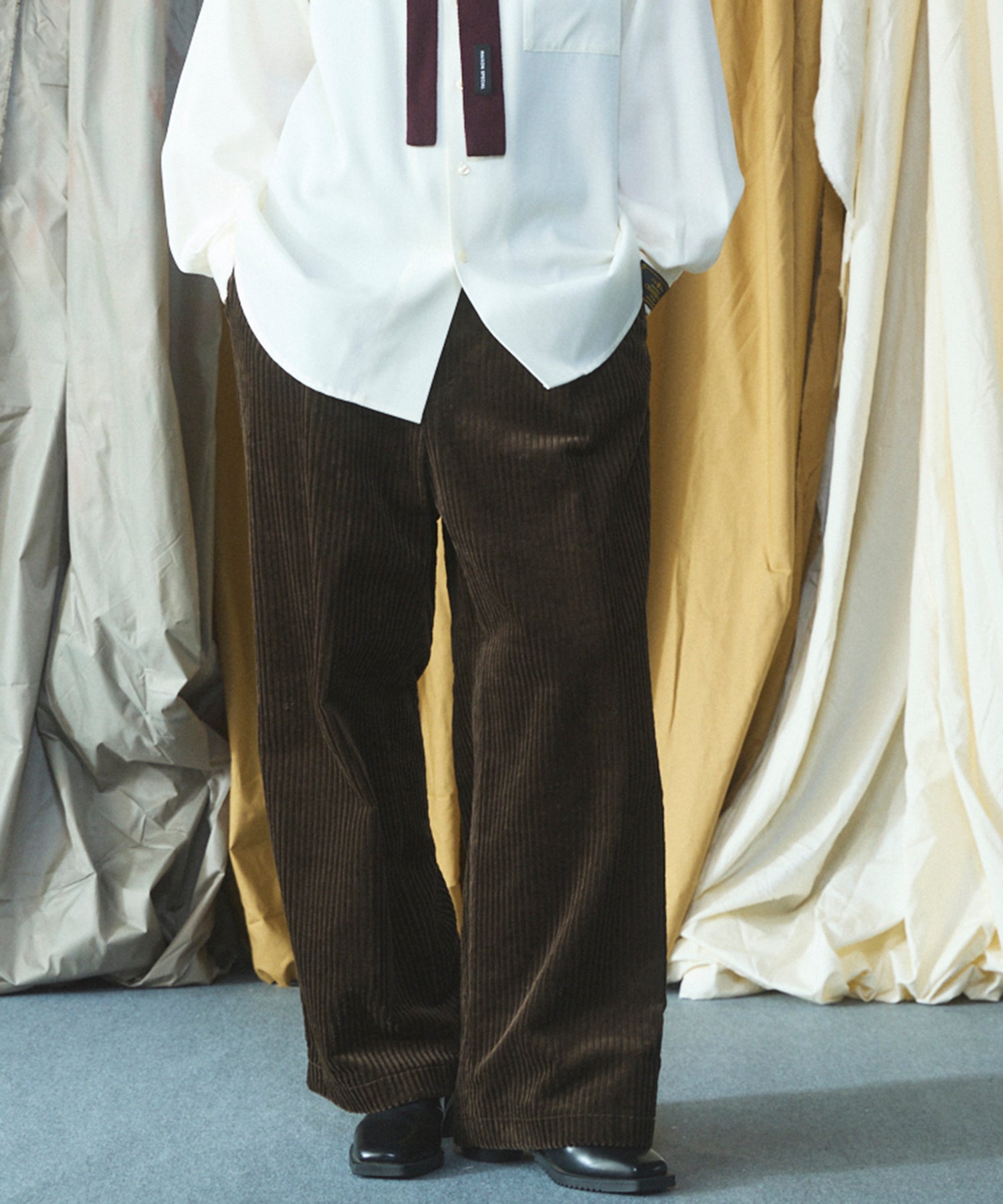 Wide-Wale Corduroy One-Tuck Pants