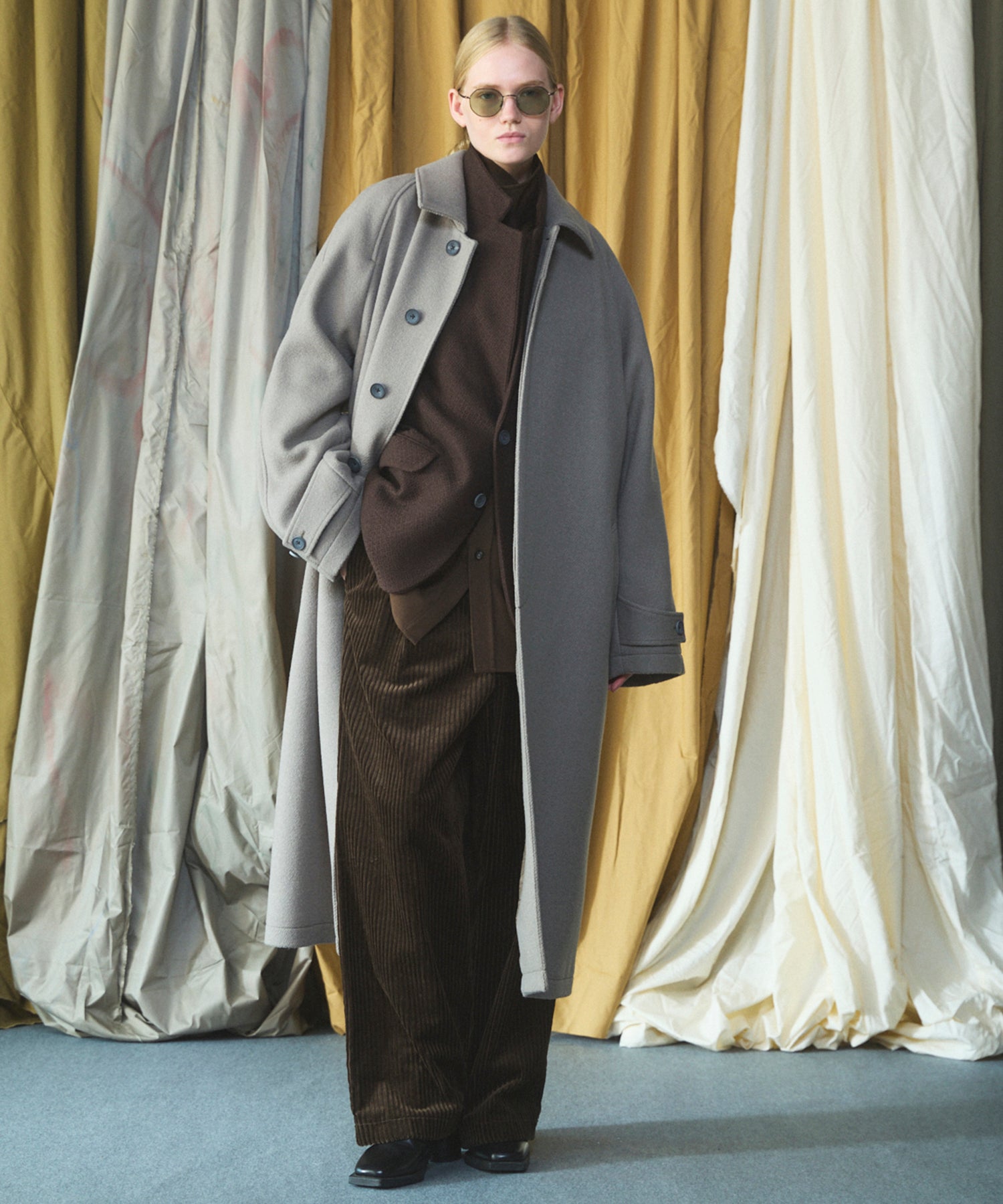 Wide-Wale Corduroy One-Tuck Pants