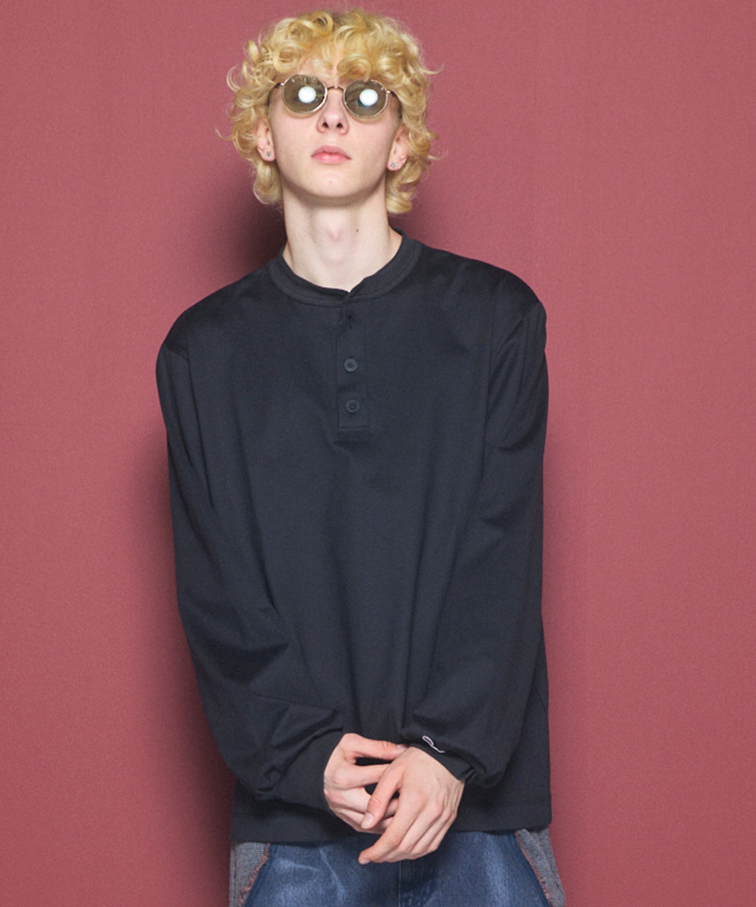 Airy Striped Gabardine Prime-Over Short-sleeved Shirt