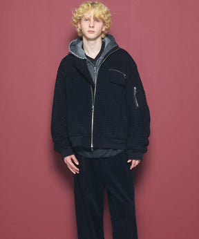 【26AW PRE-ORDER】アーティフィシャルスウェードテープニッティングプライムオーバースタンドブルゾン