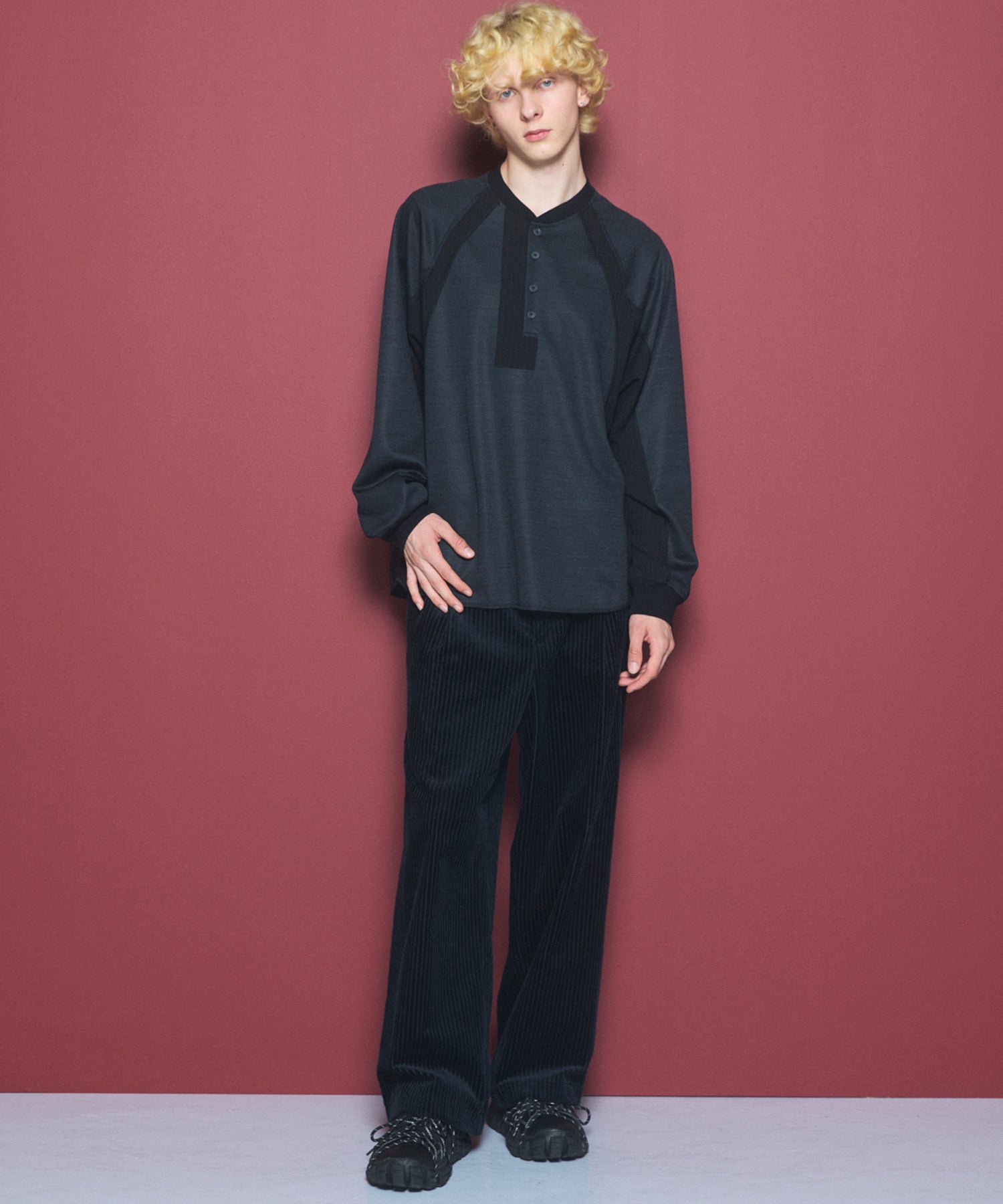 【26aw PRE-ORDER】纯棉巴尔法蕾丝超领亨利领长袖针织T恤
