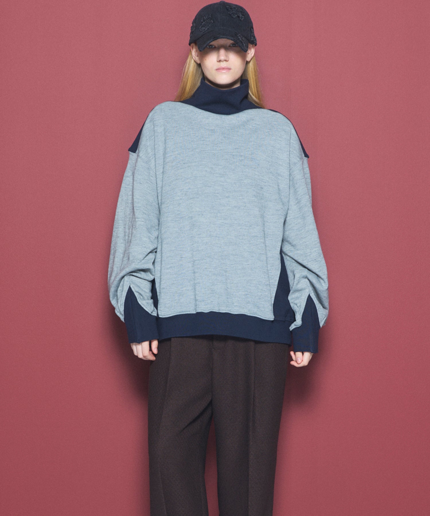 【26AW PRE-ORDER】カラースイッチングアクリルウールポンチプライムオーバーモックネックスウェット