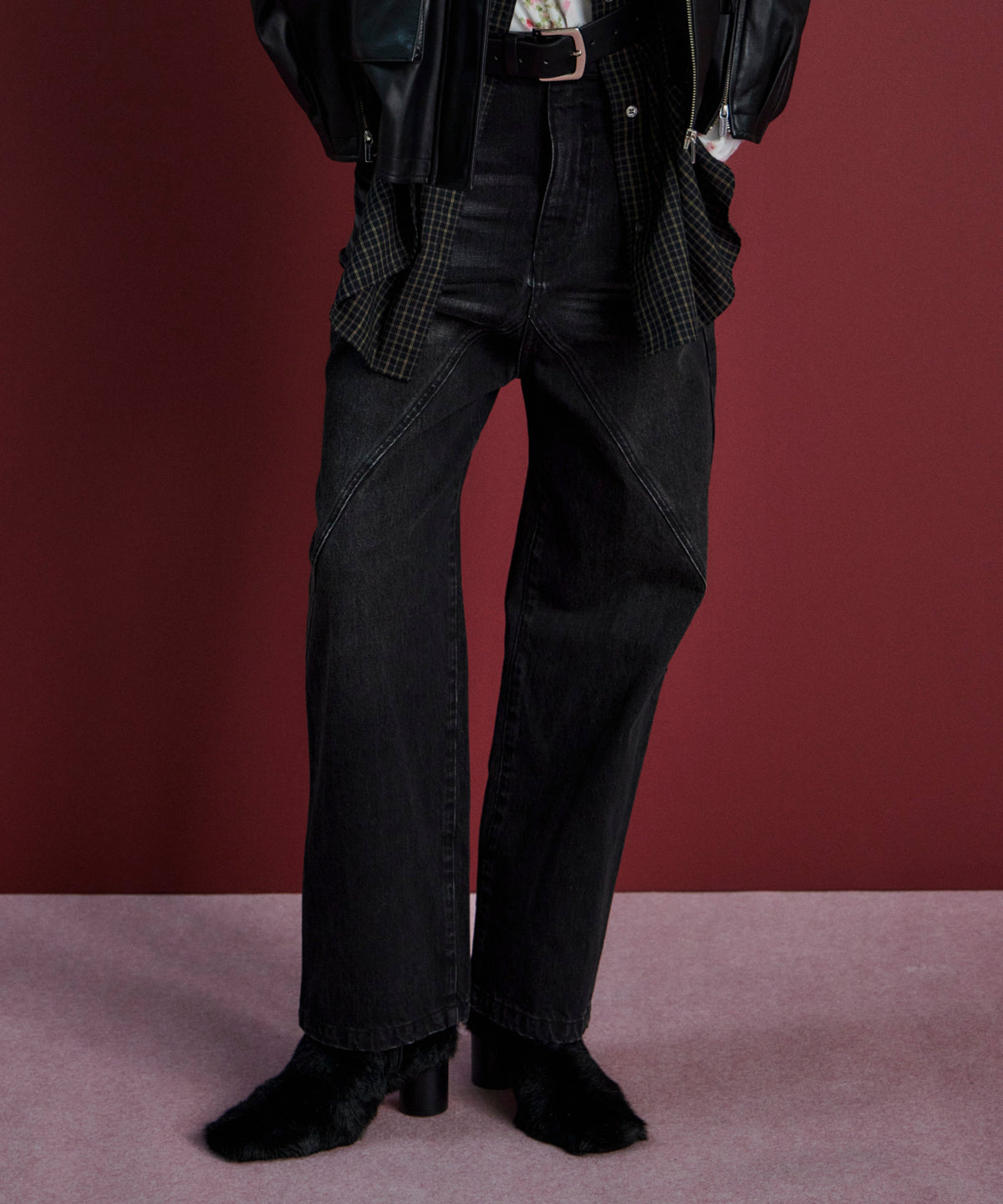 Low-Waist Loose Denim
