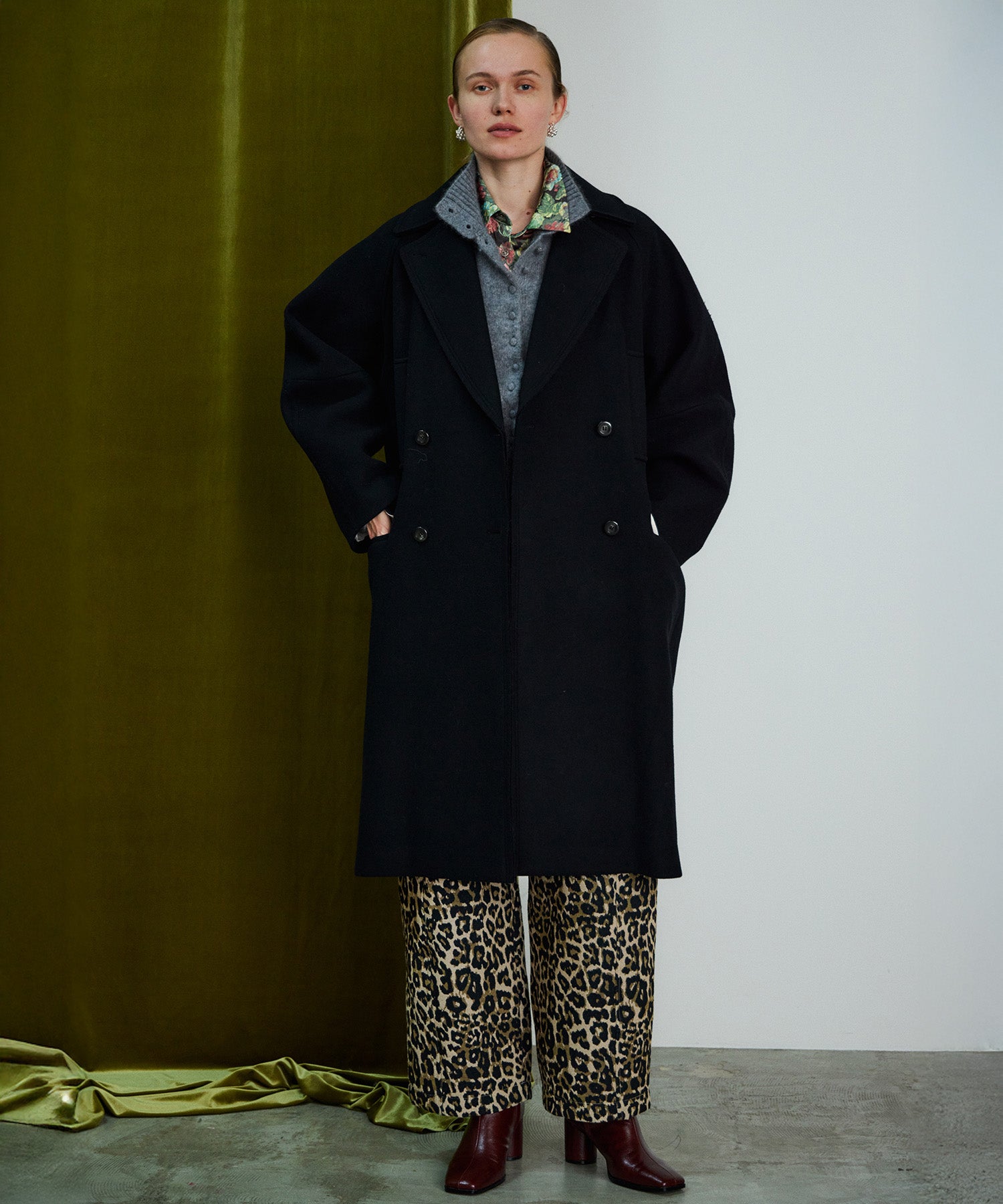【26WINTER COLLECTION】Multi-Fabric Cocoon Pants
