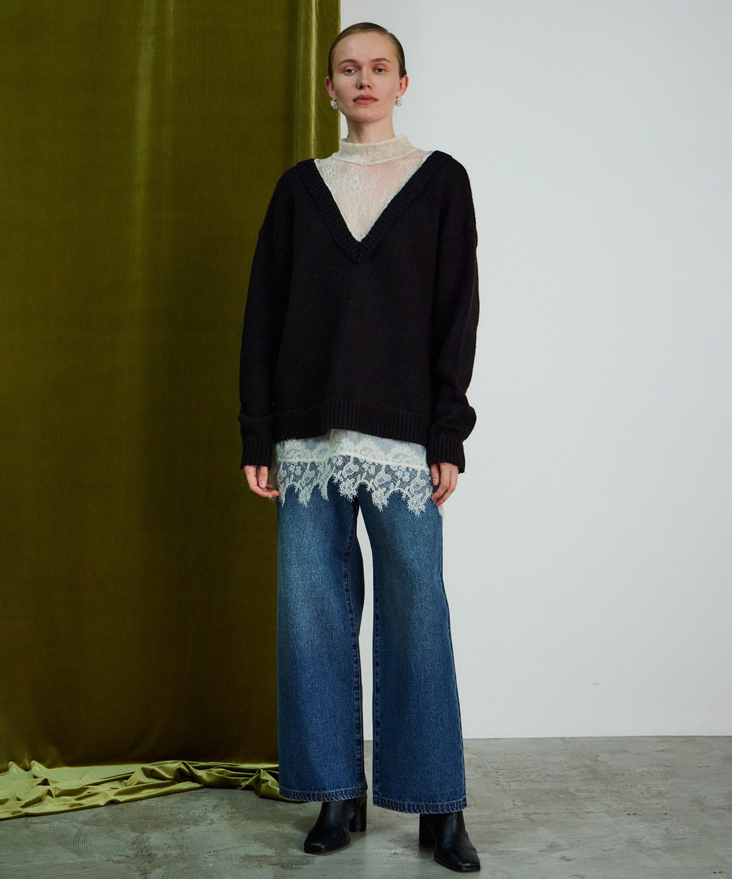 【26WINTER COLLECTION】Lace Docking Knit Top