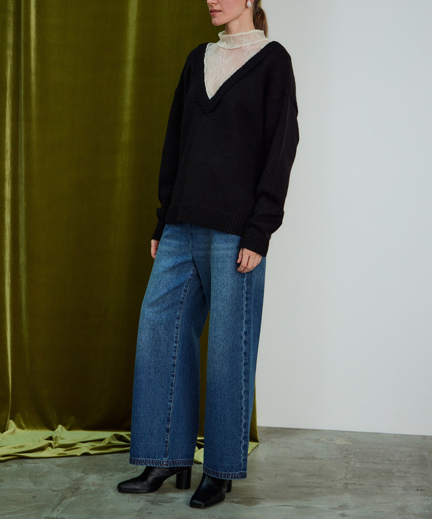 【26WINTER COLLECTION】Lace Docking Knit Top