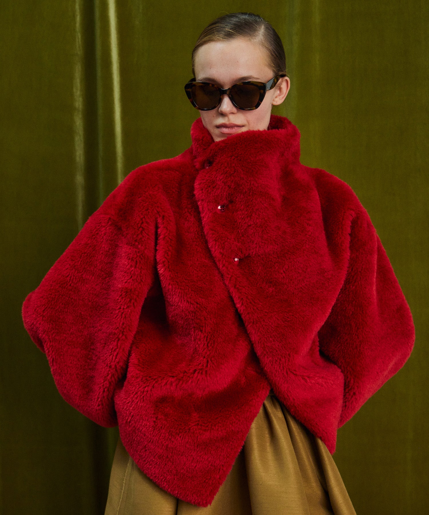 【26WINTER COLLECTION】Stand Collar Boa Coat