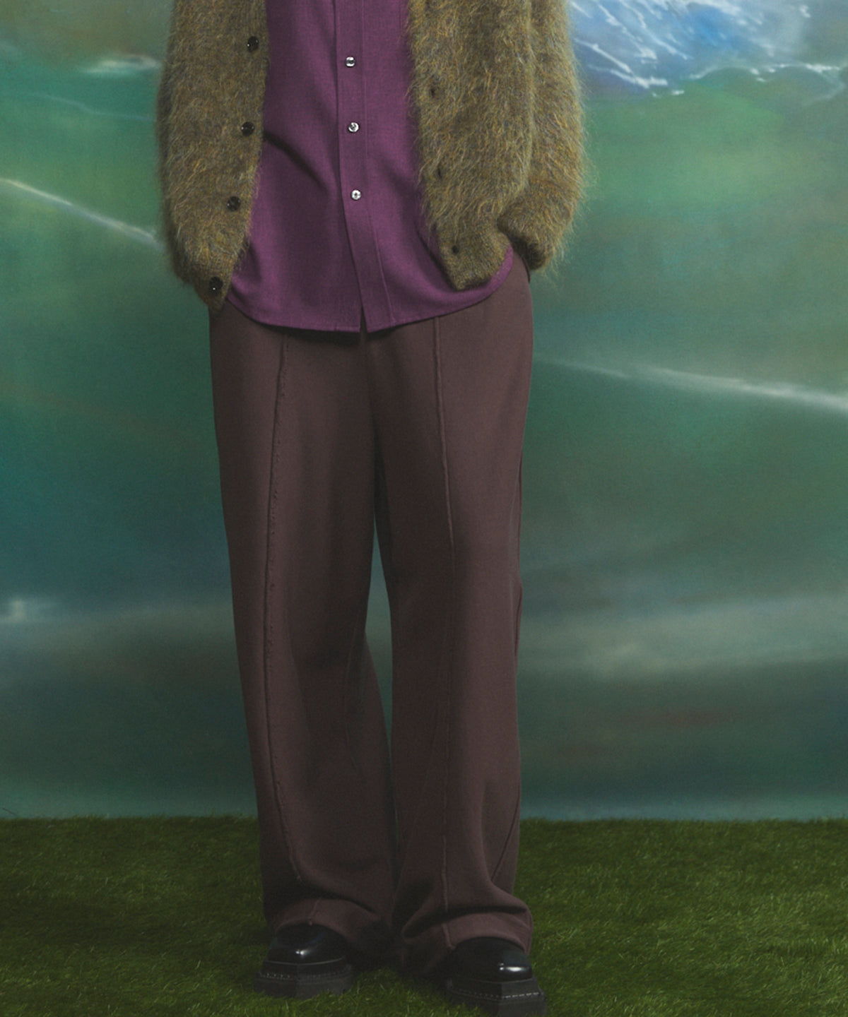 [26AW PRE-ORDER] Butcher fabric prime wide one tuck slacks