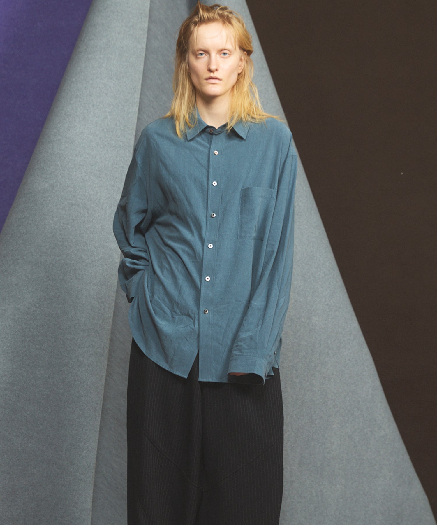 [26SS PRE-ORDER] Airy Striped Gabardine Prime-Over Short-sleeved Shirt