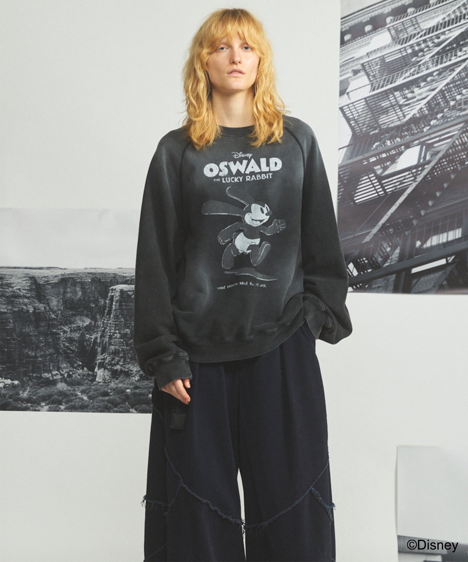 [26AW PRE-ORDER] "PEANUTS" - FIRST - Prime over crew neck sweatshirt