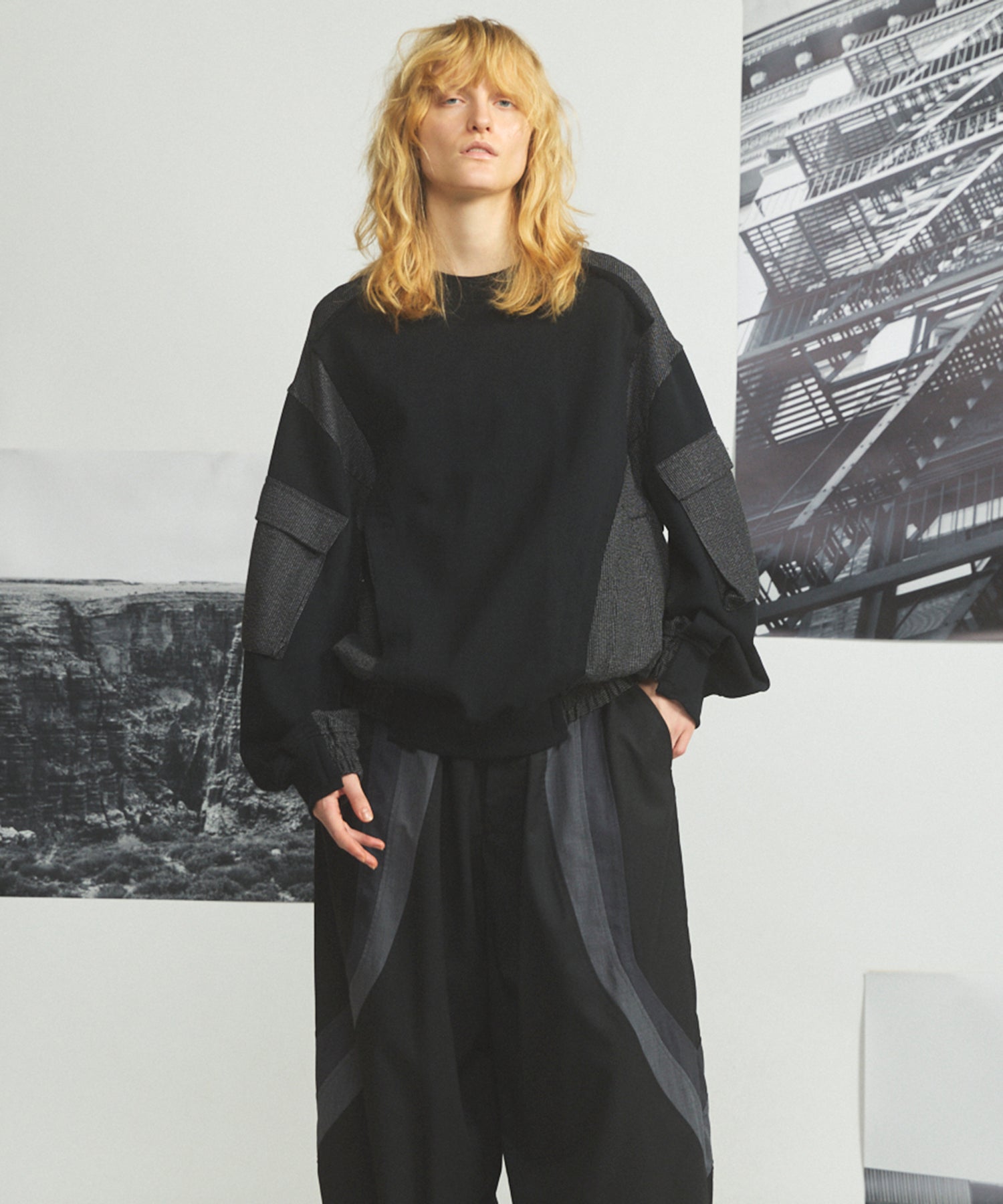 【26AW PRE-ORDER】異素材ドッキングプライムオーバークルーネックスウェットトップス