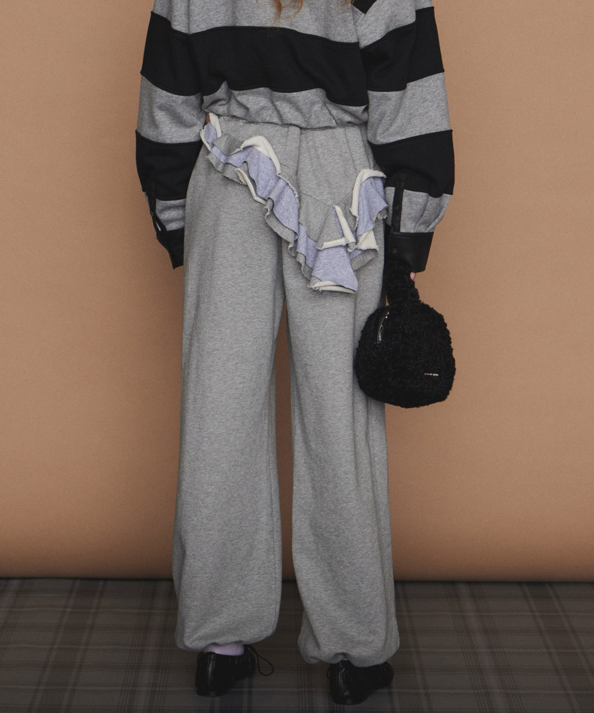 Drop Frill Sweatpants