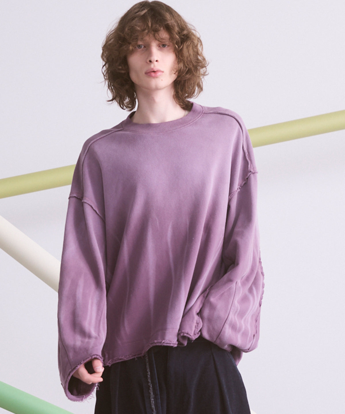 【26AW PRE-ORDER】サンバーンバルーンスリーブプライムオーバークルーネックスウェット