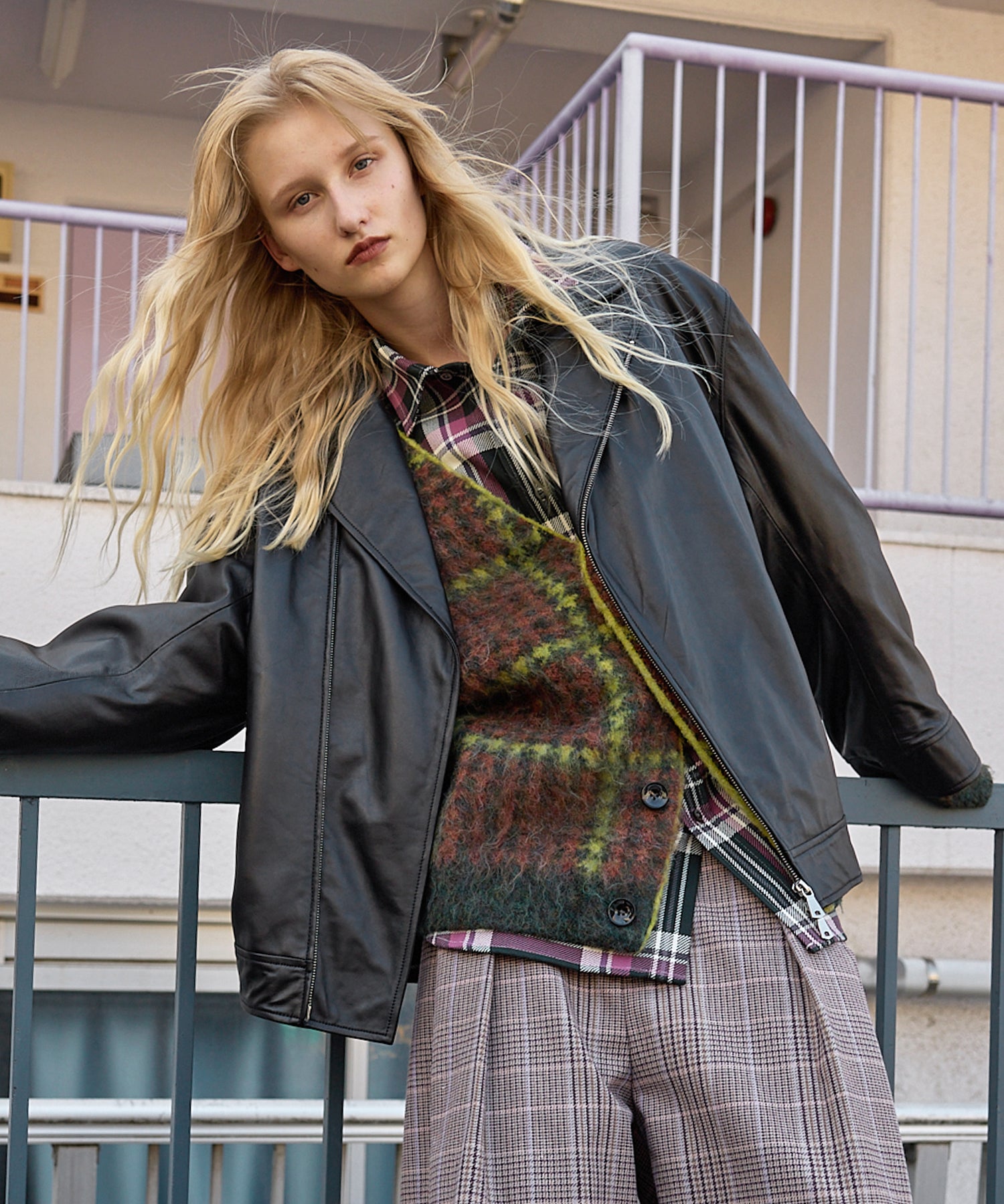 [25AW 사전 주문] 양 가죽 테일러드 더블 라이더 재킷