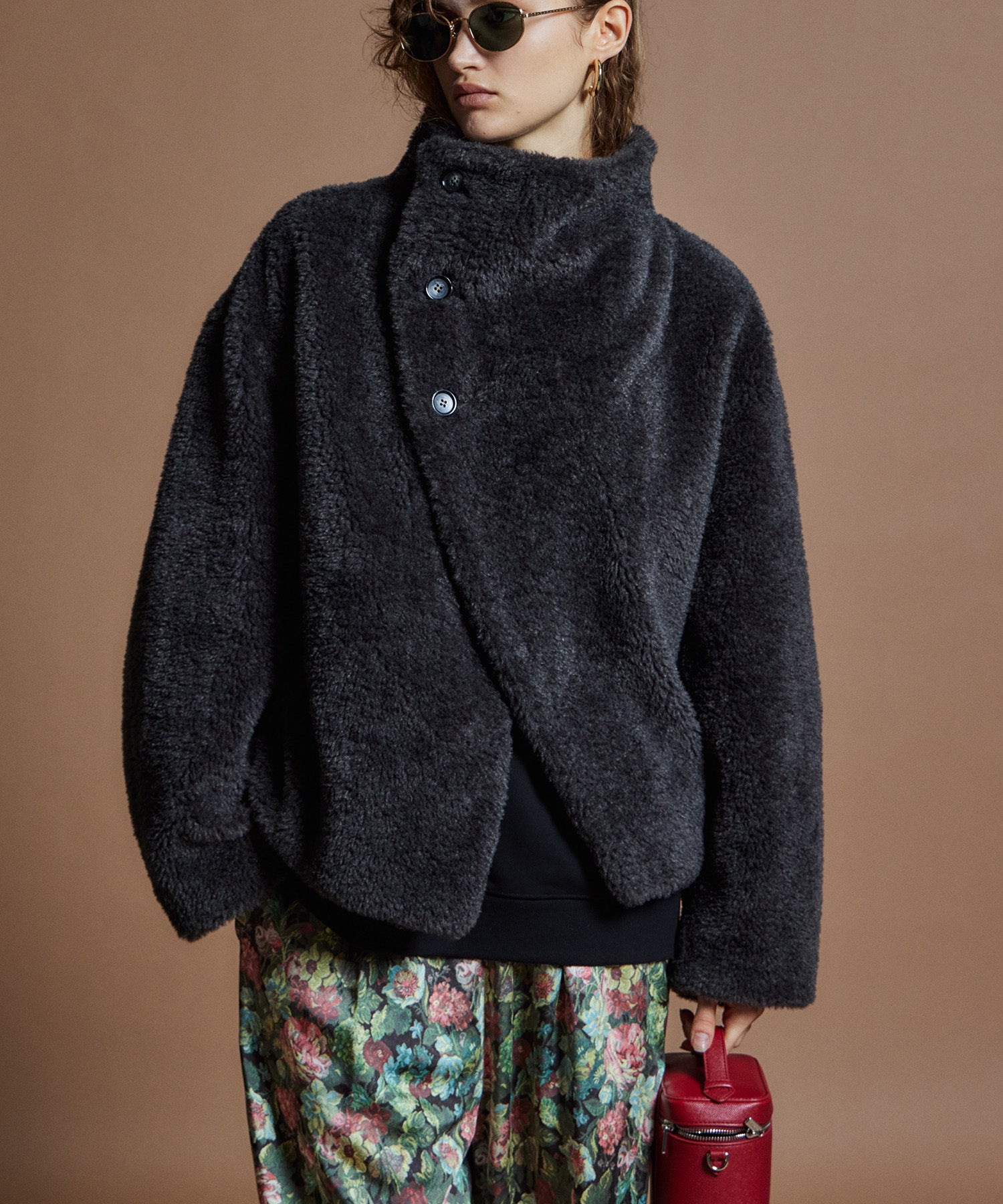 【26WINTER COLLECTION】Stand Collar Boa Coat