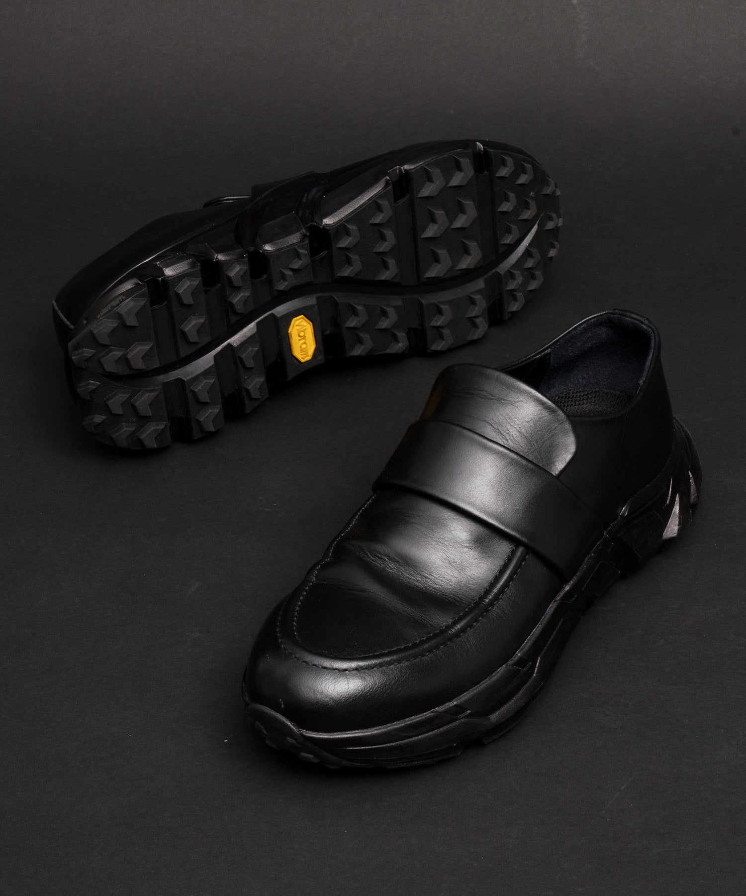 【SPECIAL SHOES FACTORY COLLABORATION】Vibram Sole Loafer Made In TOKYO