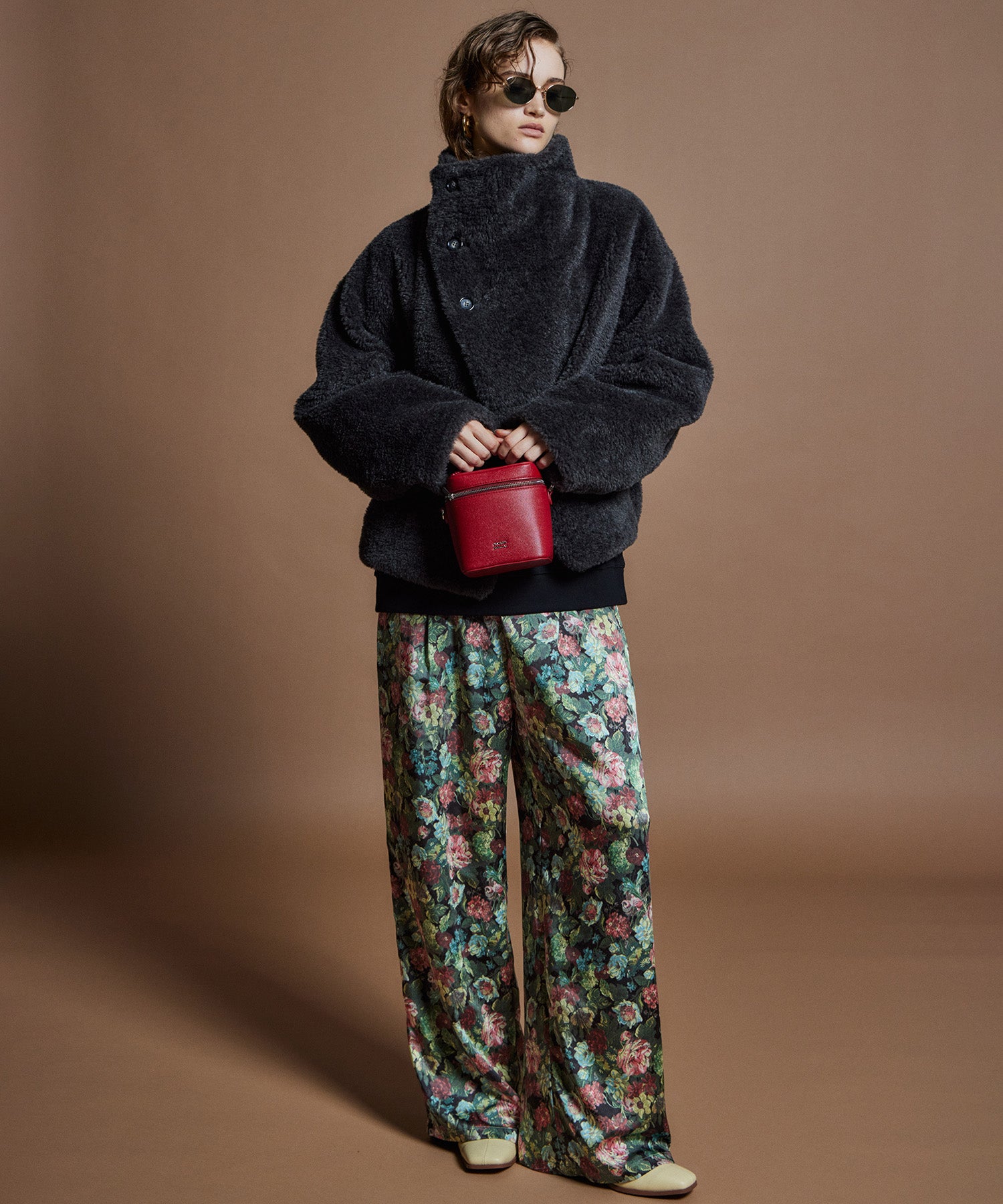 【26WINTER COLLECTION】Stand Collar Boa Coat