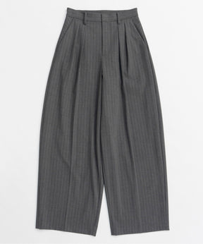 Two Tuck Curve Wide Tapered Pants