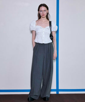 Two Tuck Curve Wide Tapered Pants