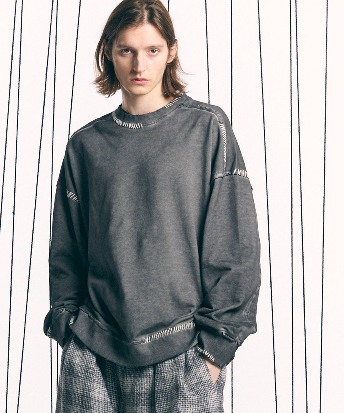 Heavy-Weight Sweat Embroidery Damage Over-Dye Crew Neck Pullover