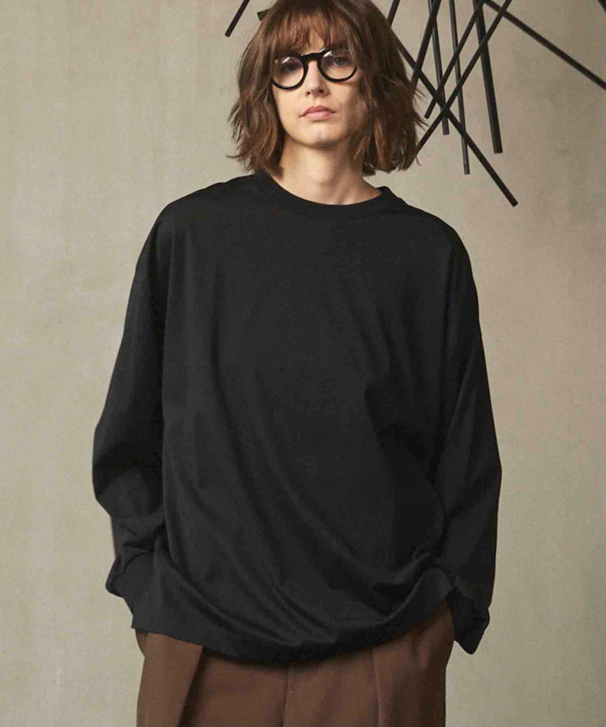 Prime-Over Smashing Light Punch Crew Neck Long Sleeve T-Shirt