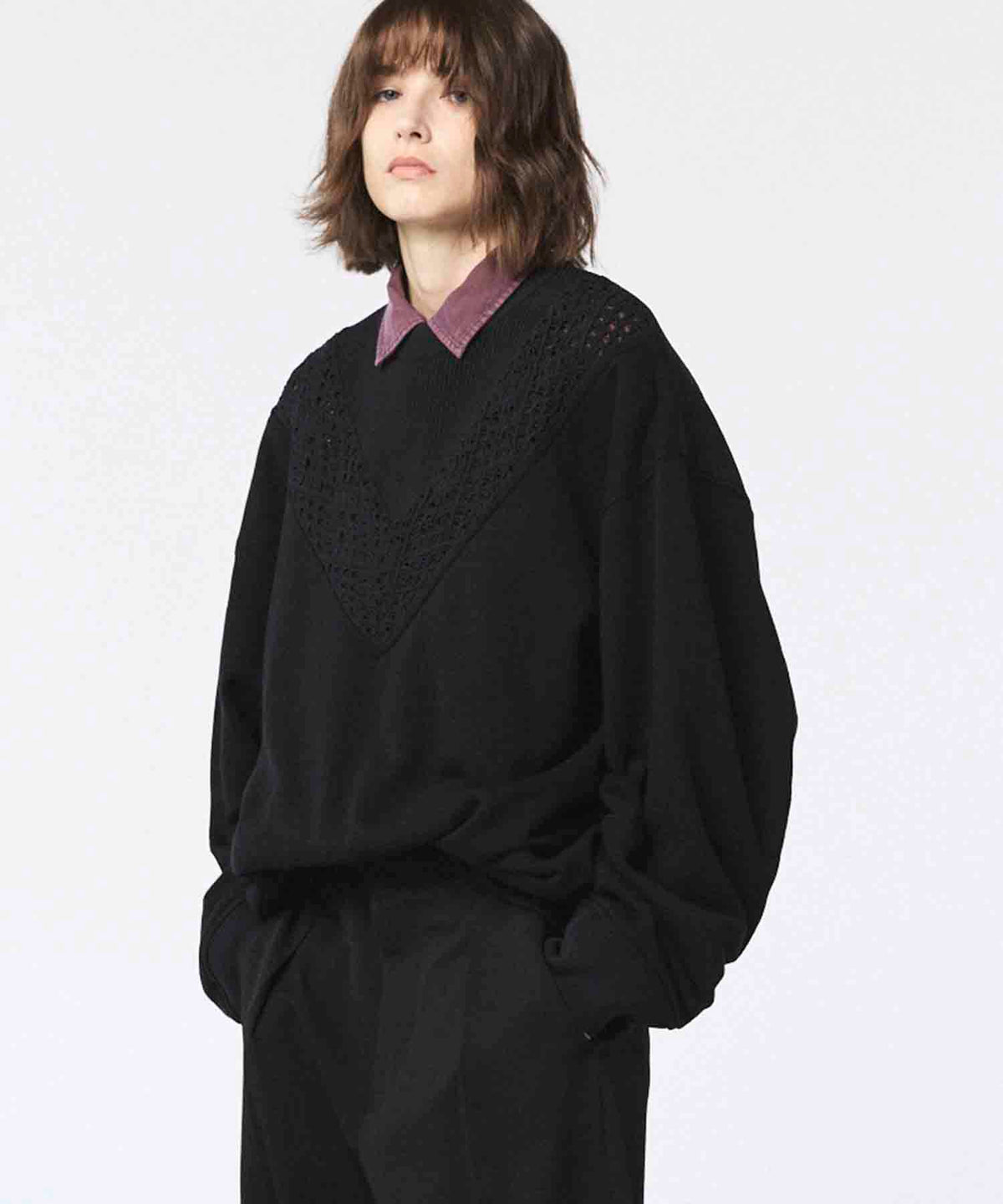 Lace Knit V-Switching Combination Sweat Crew Neck Pullover