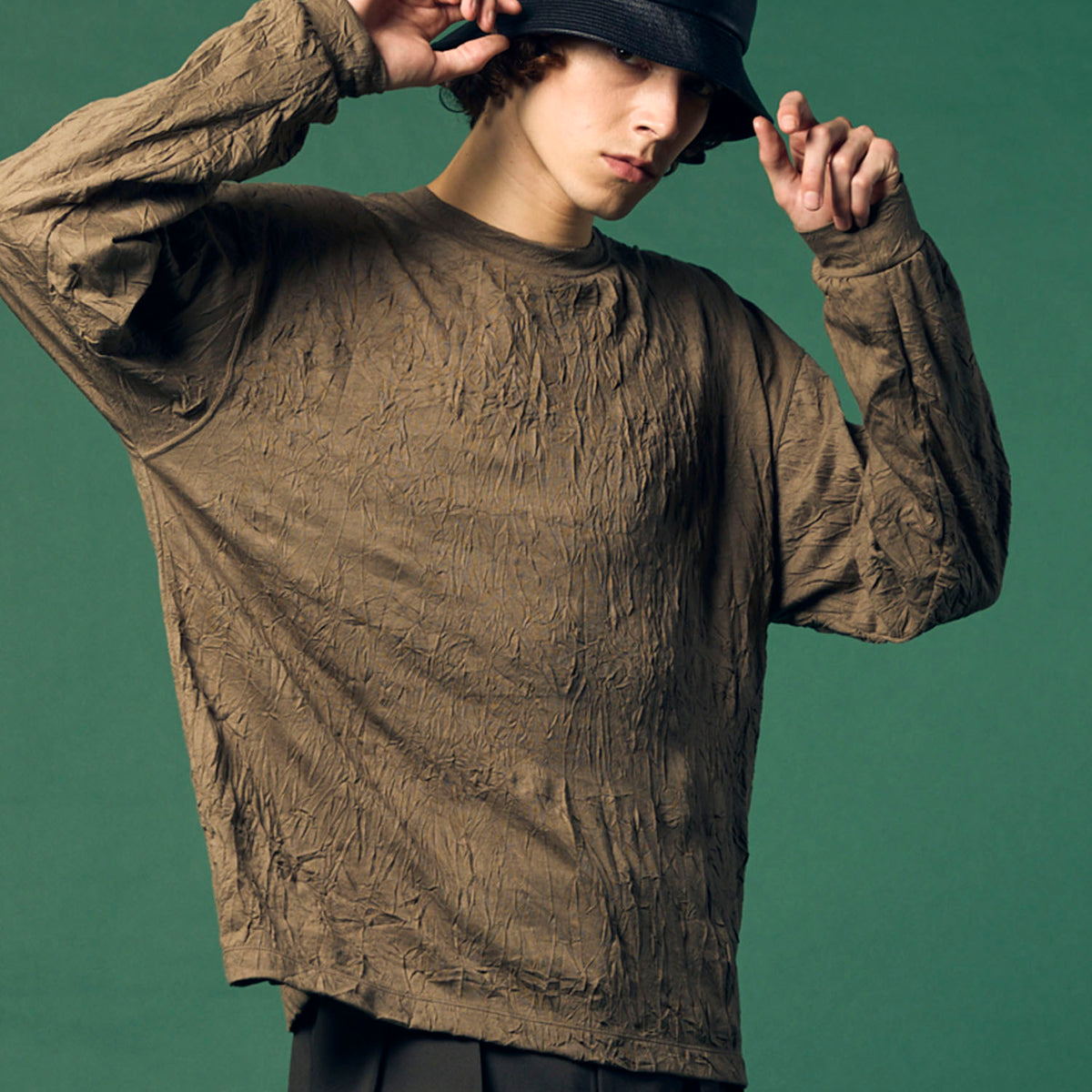 BRNd250704_1700_1200x1200_crop