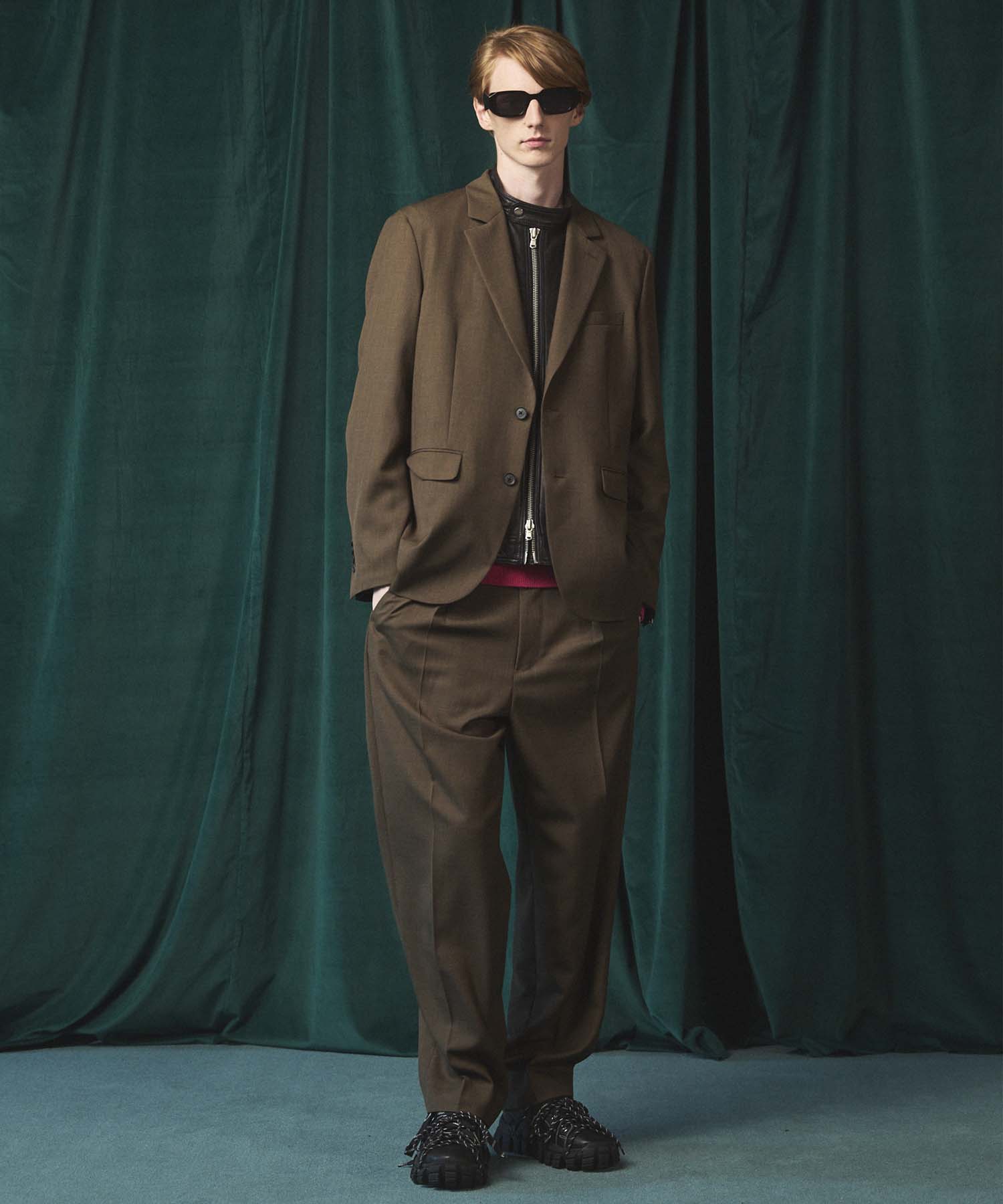 Dry Gabardine Regular-Over Set Up