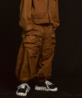 Gather Curved Switching Wide Pants