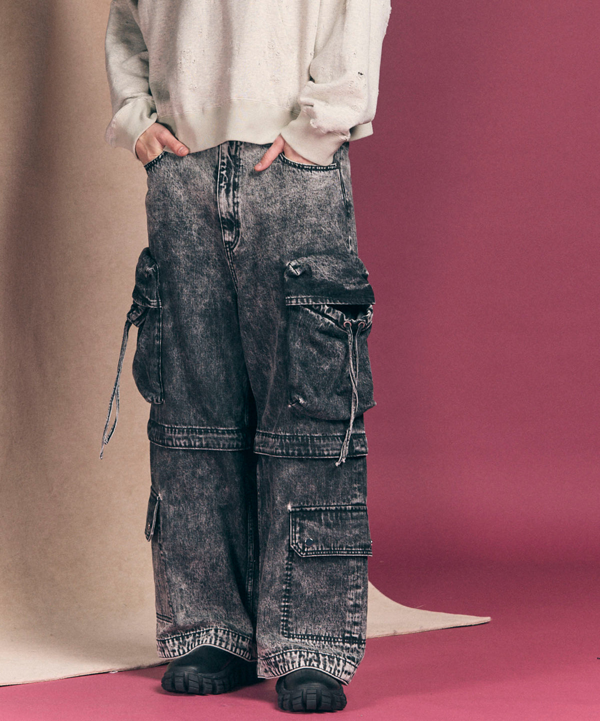 【PRE-ORDER】Big Pocket 2WAY Buggy Denim Cargo Pants