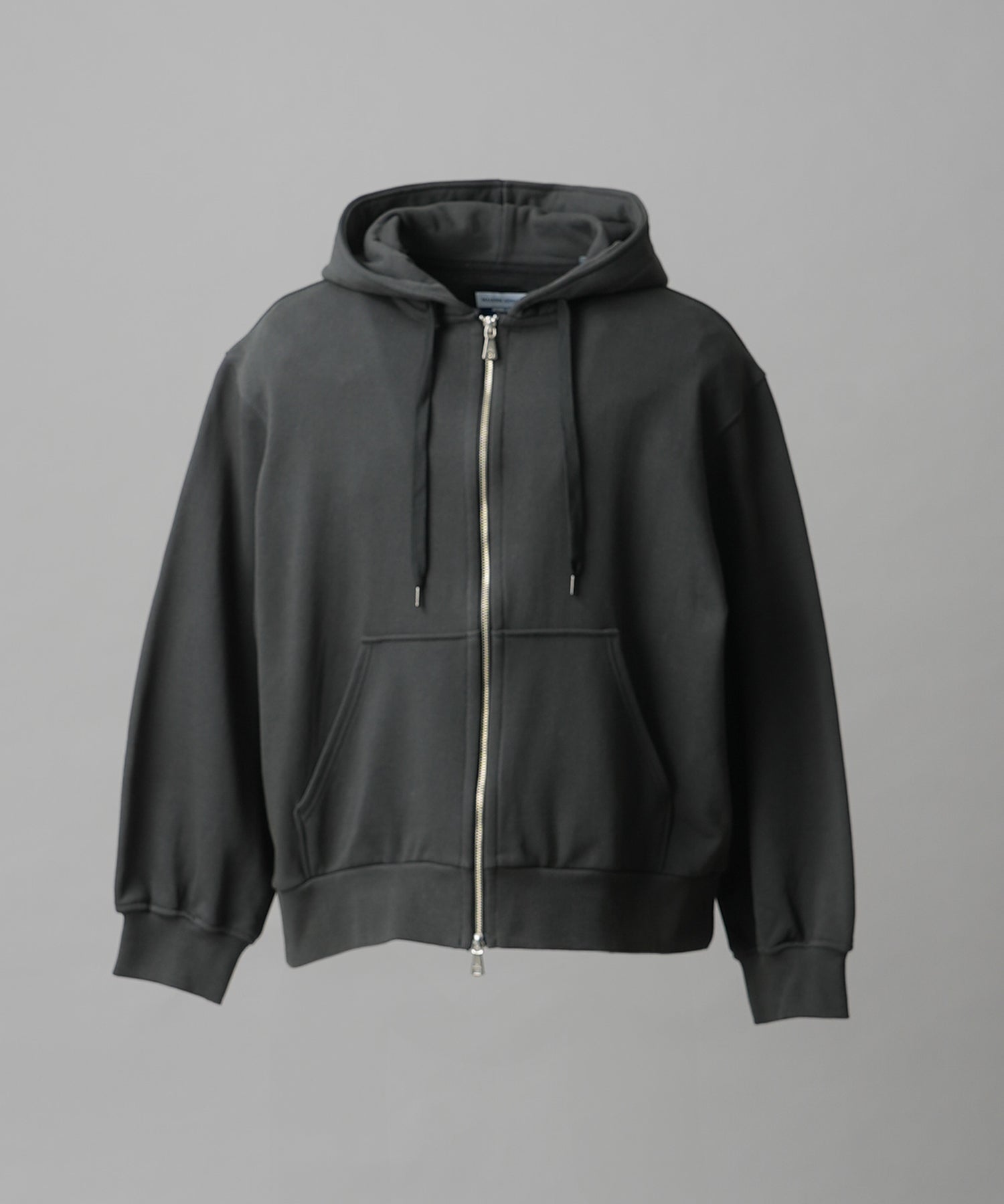 [25AW PRE-ORDER] Nuance Graphics Hand Stitching Long Sleeve TEE