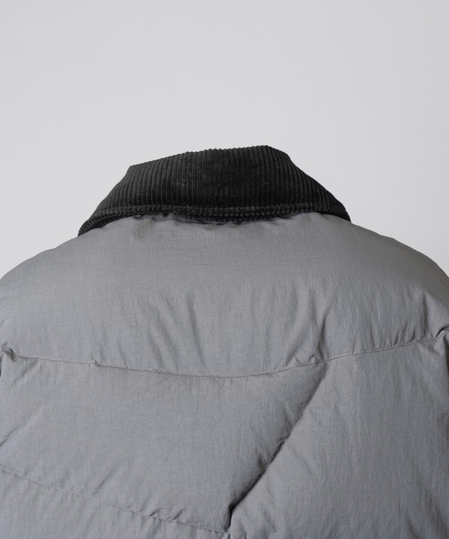 [25AW PRE-ORDER] B-3 Fake Mouton Jacket