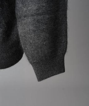 Gradation Short Length Prime-Over V-Neck Knit Pullover