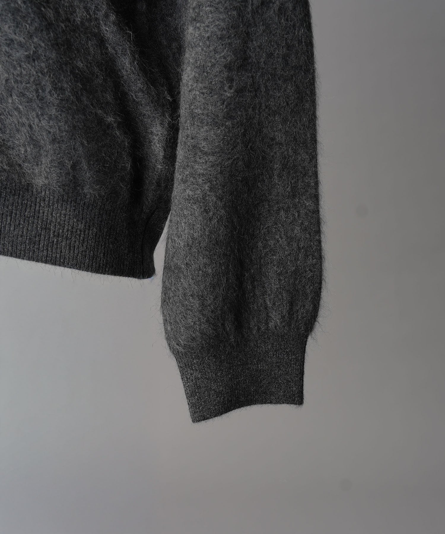 Super140 Brushed Extra Fine Merino Wool V-neck Cardigan