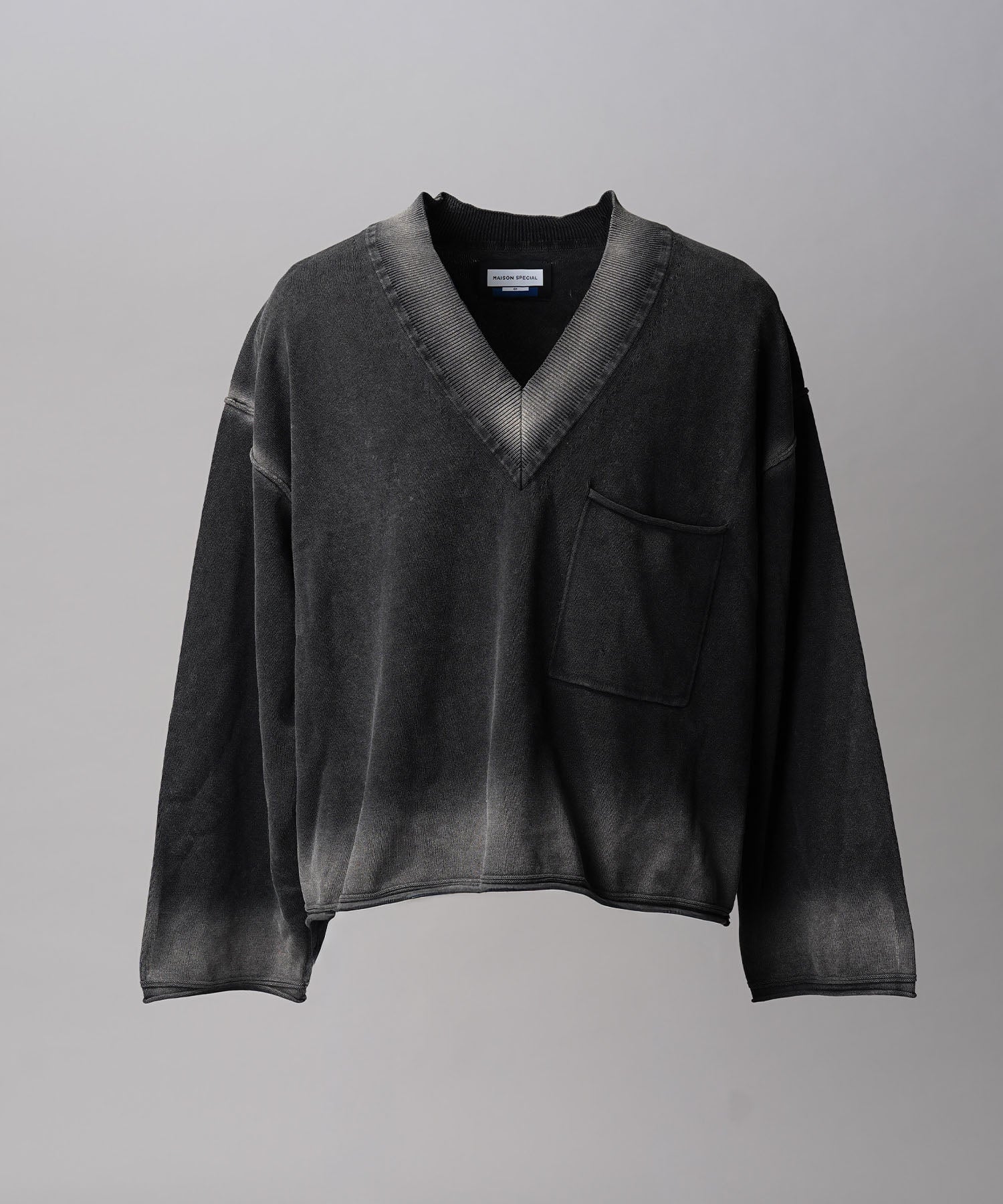 Gradation Short Length Prime-Over V-Neck Knit Pullover