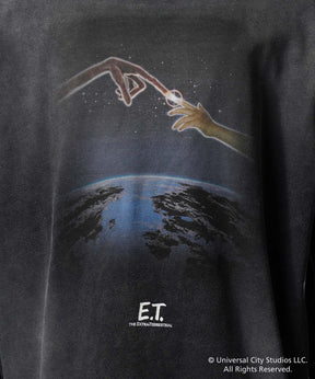 【MOVIE SERIES】「E.T.」- Finger - Prime-Over Crew Neck  Long Sleeve T-Shirt