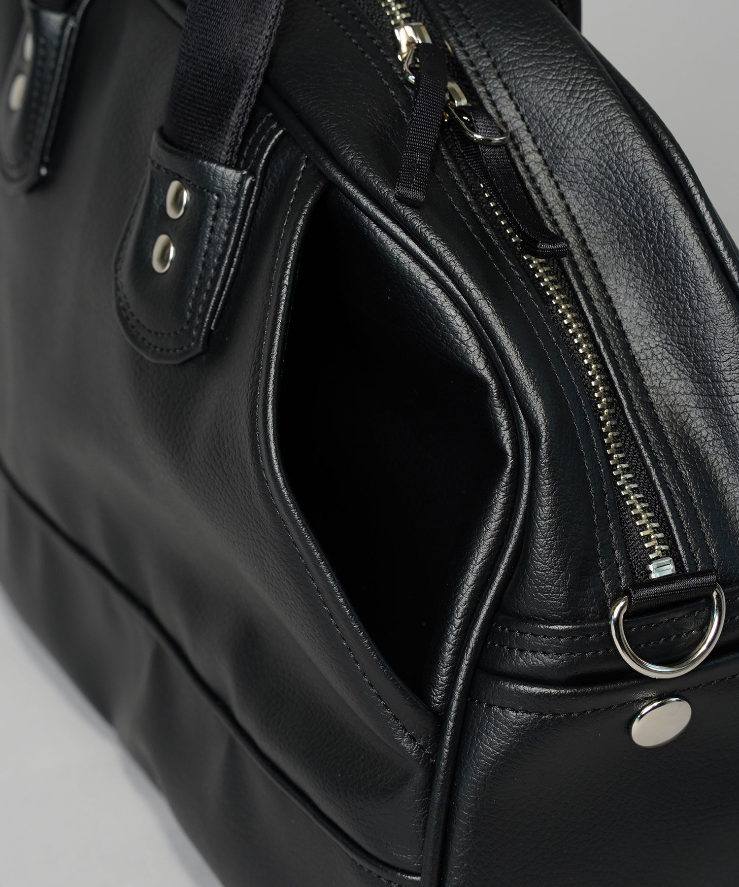 Aluminum Bonded Leather Shoulder Bag